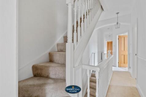 66 Huntingdon Rd (10 of 49).jpg