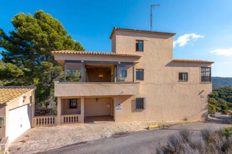 Exterior view of the house