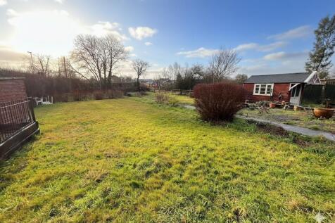 lodden garden shot 3