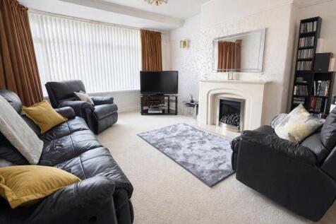 living room .jpg