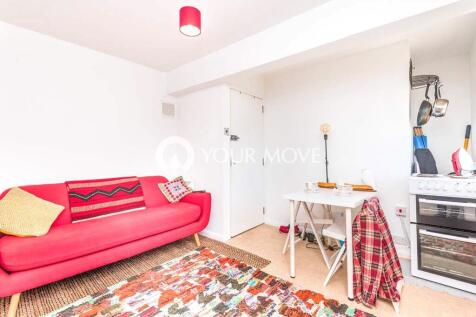 Lounge/Kitchen