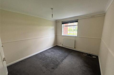 Barley Close, Pendeford, Wolverhampton, WV8 photo 4