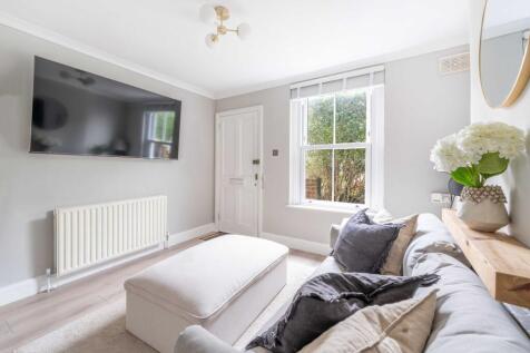Rushett Road, Thames Ditton, KT7 photo 4