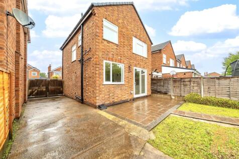 2635001 12 Brookside Road_028.jpg