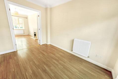 Wynwards Road, Abbey Meads, Swindon, Wiltshire, SN25 photo 5