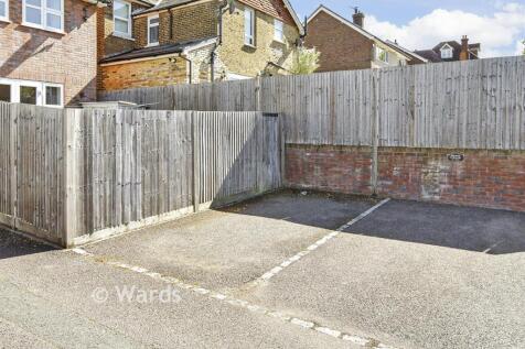 Driveway/Parking