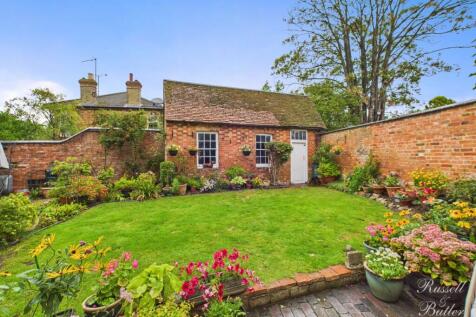 CAM01995G0-PR0357-STILL022