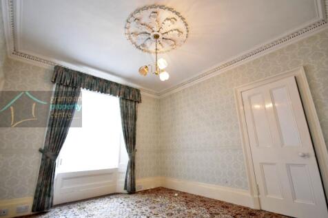 lounge at 51 2nd.JPG