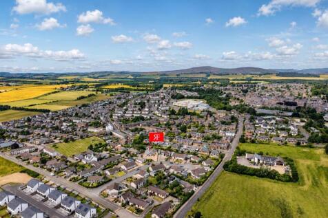 12 Beechwood Crescent Kirriemuir-25.jpg
