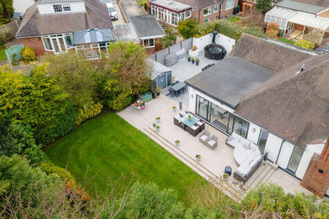 Mature private garden