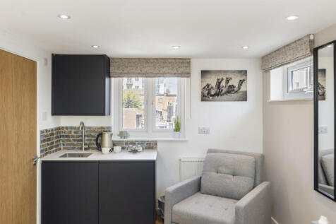 Garden City, Edgware, HA8 photo 3