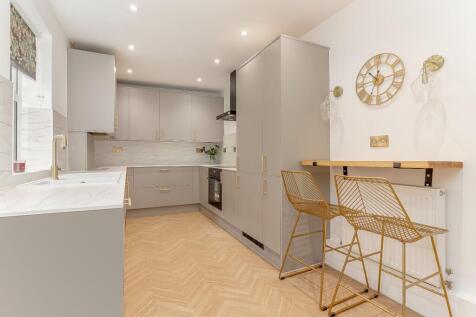 Kitchen - A.jpg