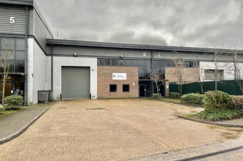 6 Langley Main 1.jpg