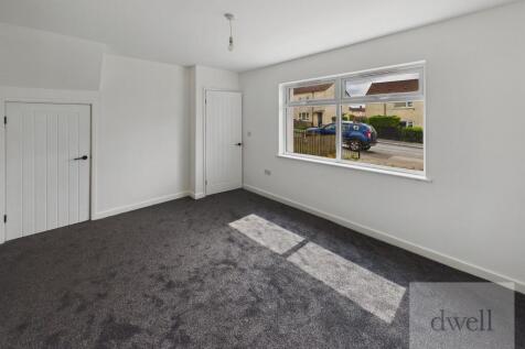 Inghams Avenue, Pudsey, Leeds, LS28 photo 4