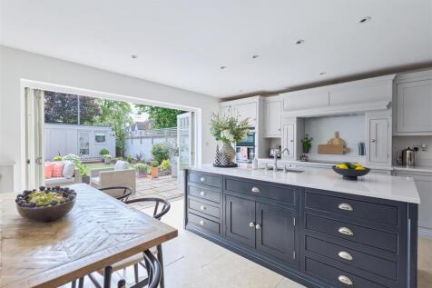 Open Plan Kitchen/Dining Room