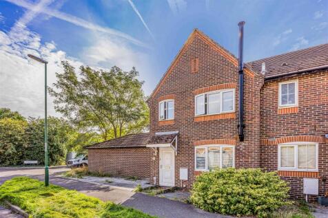 Churchwood Drive, Tangmere-Small-PorticoMarketing-