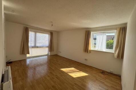 Two Bedroom 1st Floor Flat