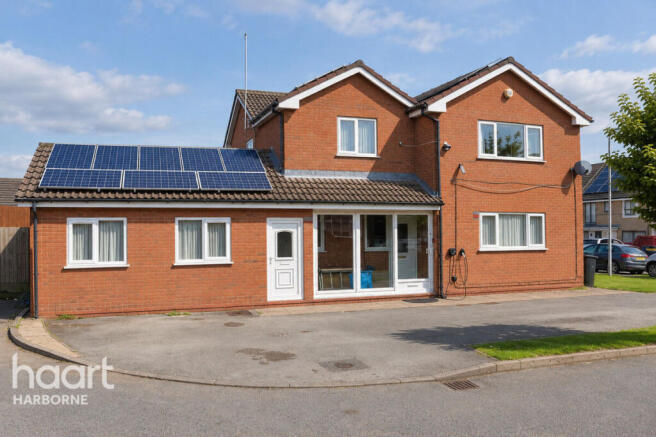5 bedroom detached house for sale - Walnut Drive, Smethwick