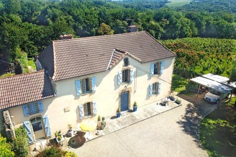 Property Image 1