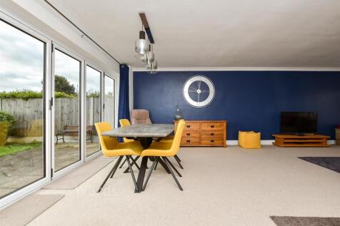 Lounge/Diner