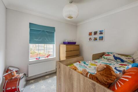 2 Heath House Drive-bed3 RevA.jpg