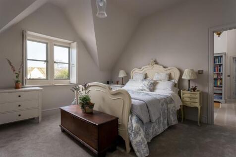 62 - Dovecote Cottage - GL7 5NG - Web.jpg