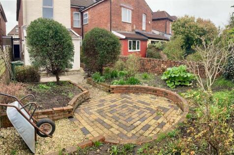 Garden - GF 26 Cricklade.jpeg