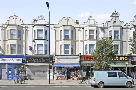 BCFBL - Askew Road - Exterior (1)-1.jpg