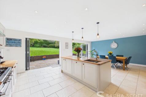 Kitchen / Breakfast / Diner