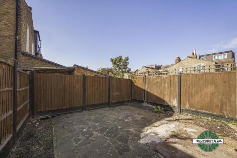 Twickenham Road -012 (23).jpg