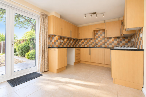 Langley Bretton Peterborough photo 5