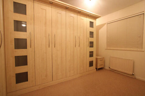 Tanglewood Way, Feltham, Hounslow photo 3
