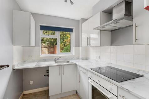 82 Winchelsea Close, Banbury-5.jpg