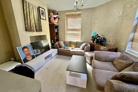 15 Langdale Road Abbeydale Sheffield S8 0UQ photo 4