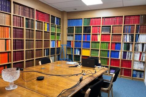 Office to rent Image 10