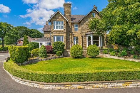 Victoria Road, Bolton, BL1 | 5-Bedroom Victorian Home with Annexe, Close to Bolton School photo 4