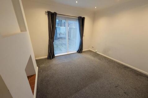 Park View, Hasland, Chesterfield photo 3