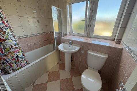 Convent Way, Southall photo 4