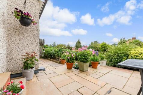 Patio / Decking