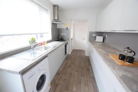 27/28 - Sincil Bank - Student House photo 3