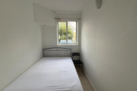 Moor Court, Gosforth photo 3