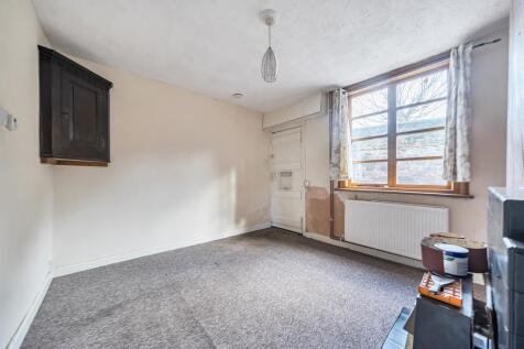 Living room 1