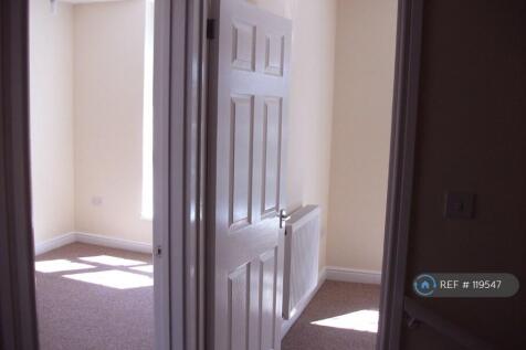 View To Front Bedrooms From Landing