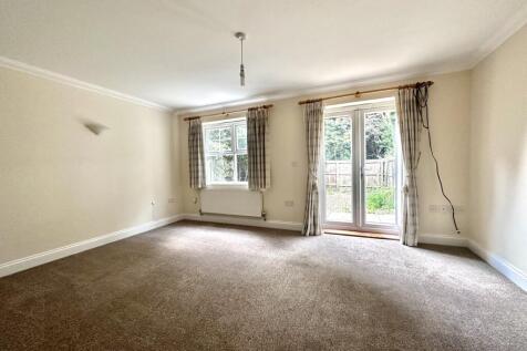 Samuels Way, Ely photo 4