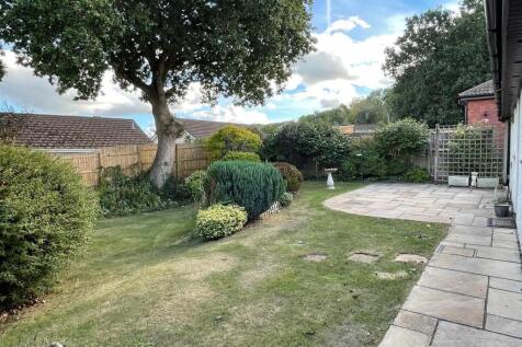 Rear Garden (S.E.)