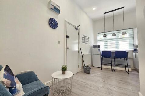 Rectory Road, Hackney, London photo 5