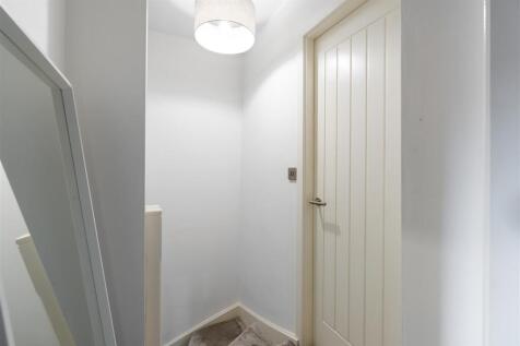 17 Mara Drive-034.JPG