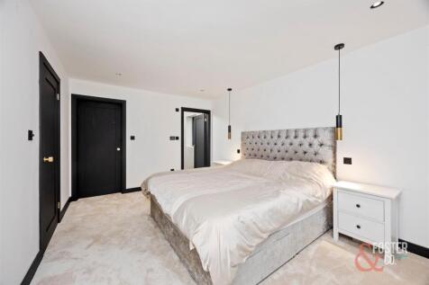 Valley Drive, 140_029.JPG