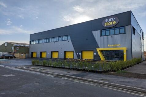Light Industrial to rent in york