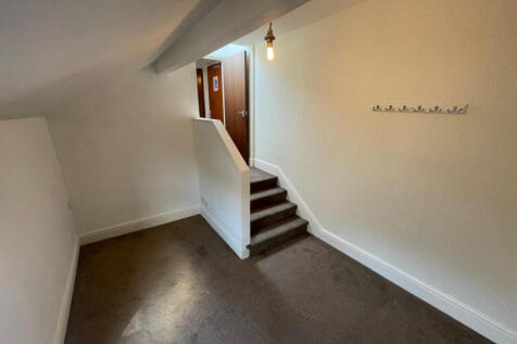 Flat 10, 224-226 Hornby Road